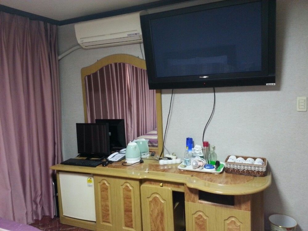 Coin Motel Pusan Zewnętrze zdjęcie