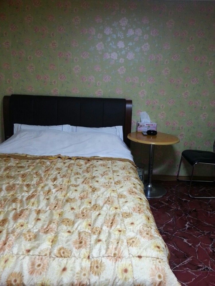 Coin Motel Pusan Zewnętrze zdjęcie