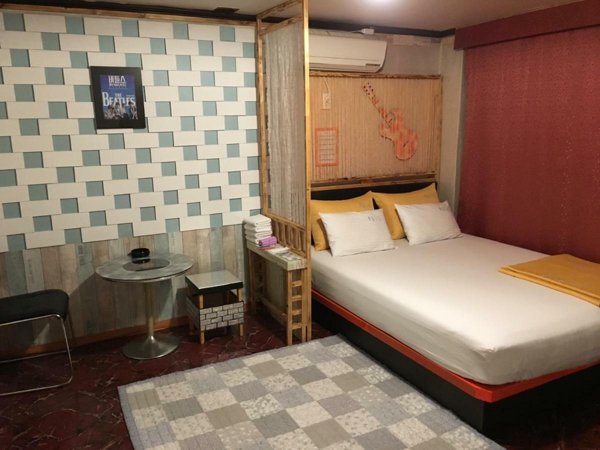 Coin Motel Pusan Zewnętrze zdjęcie