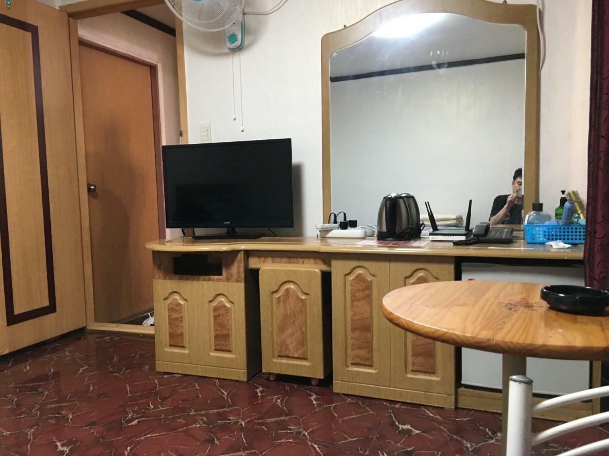 Coin Motel Pusan Zewnętrze zdjęcie