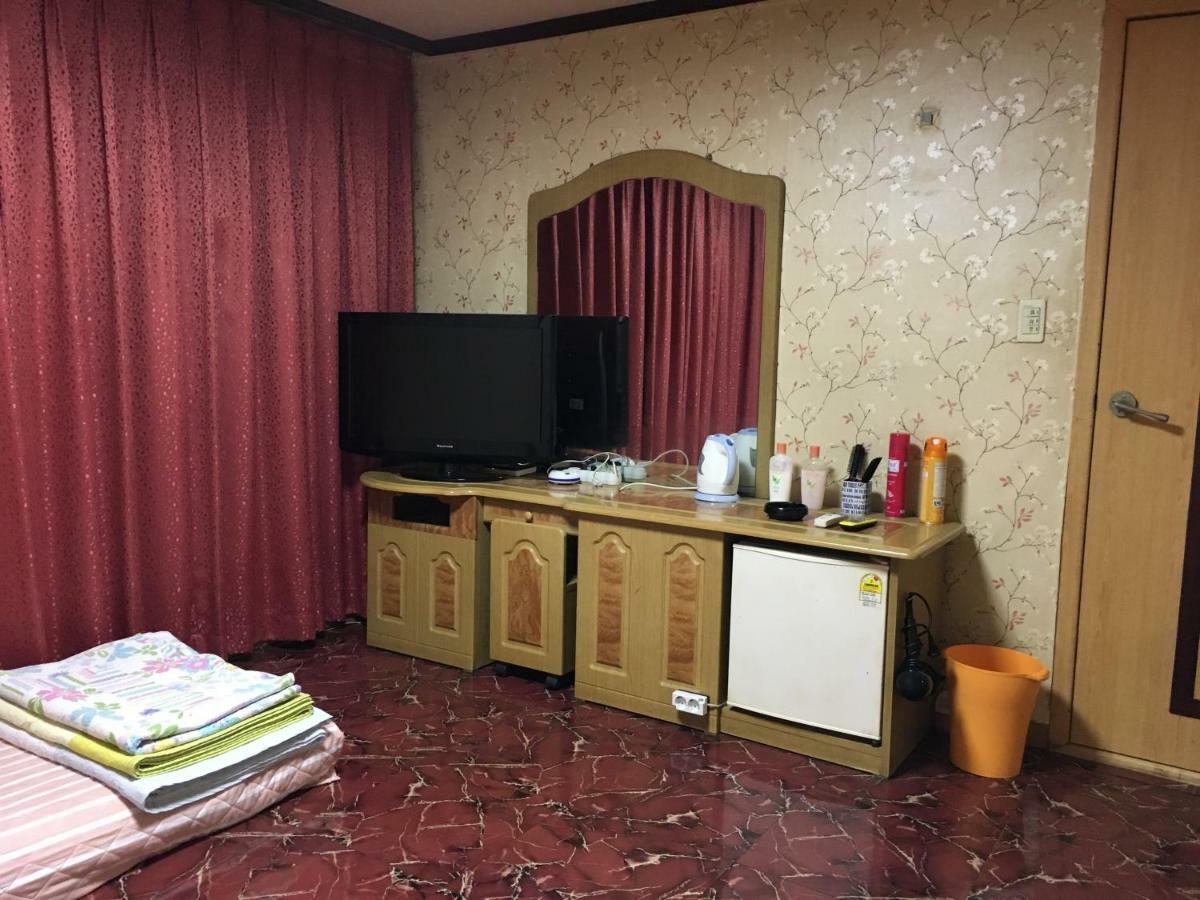 Coin Motel Pusan Zewnętrze zdjęcie