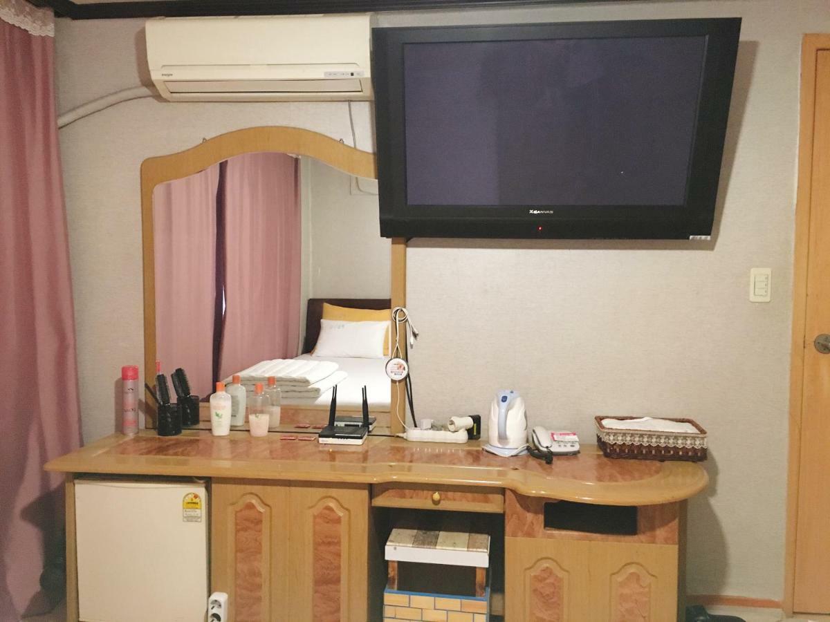 Coin Motel Pusan Zewnętrze zdjęcie
